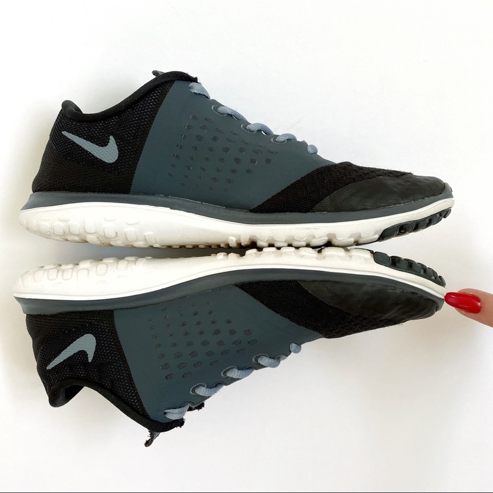 Nike gray black mesh area FS lite run 2 lace up athletic shoes - Picture 5 of 9